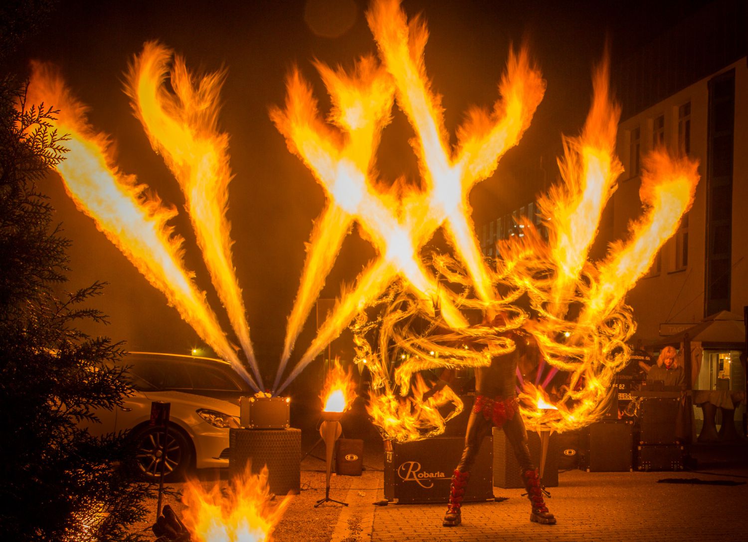 Flamer von der Feuershow Leipzig in Sachsen